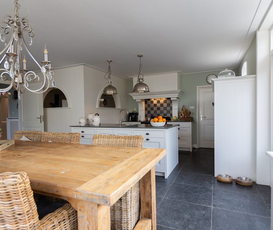 Nieuweweg 64, Opperdoes