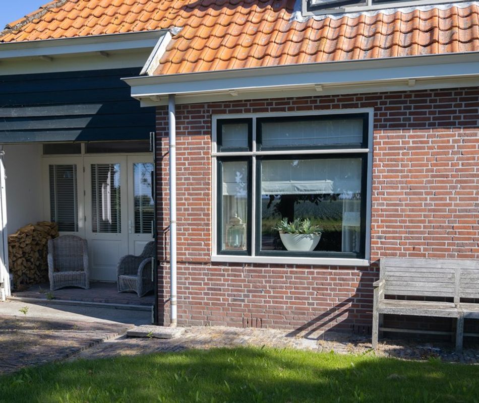 Nieuweweg 64, Opperdoes