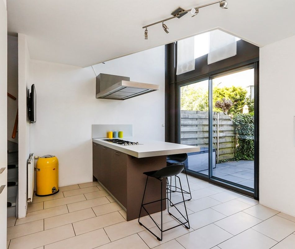 Balsa 196, Dordrecht