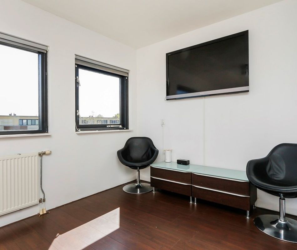 Balsa 196, Dordrecht