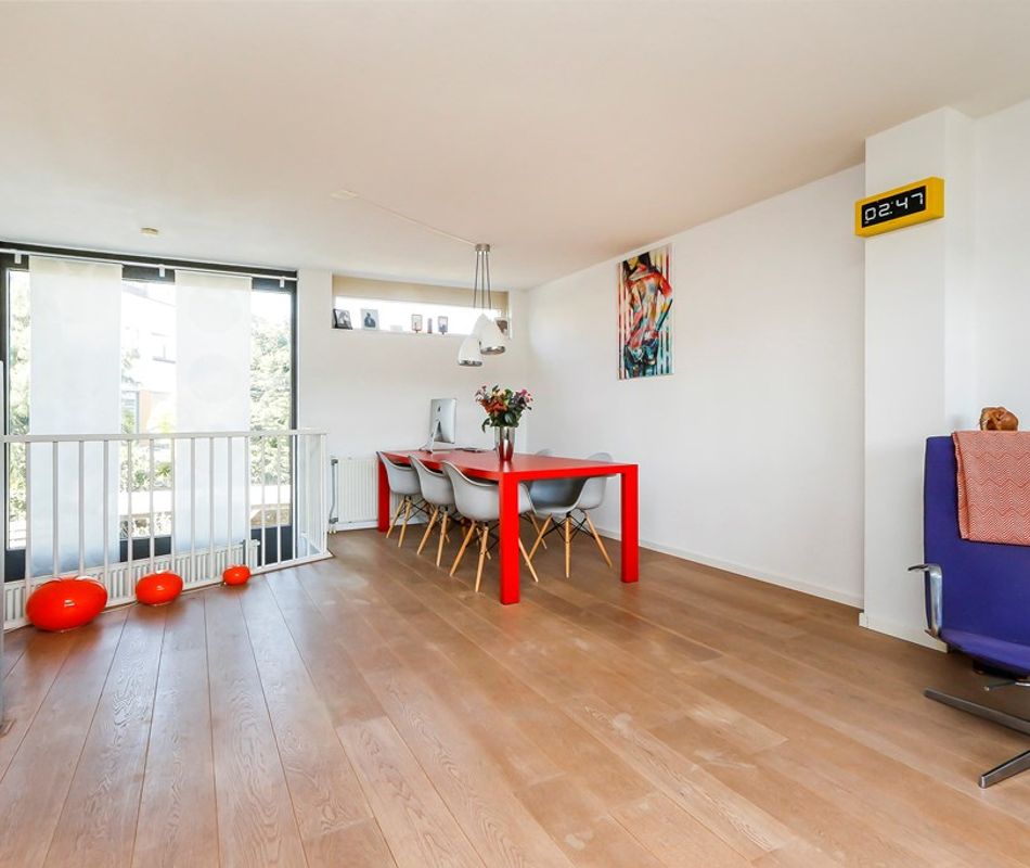 Balsa 196, Dordrecht