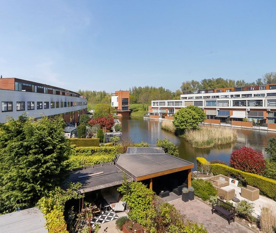 Balsa 196, Dordrecht