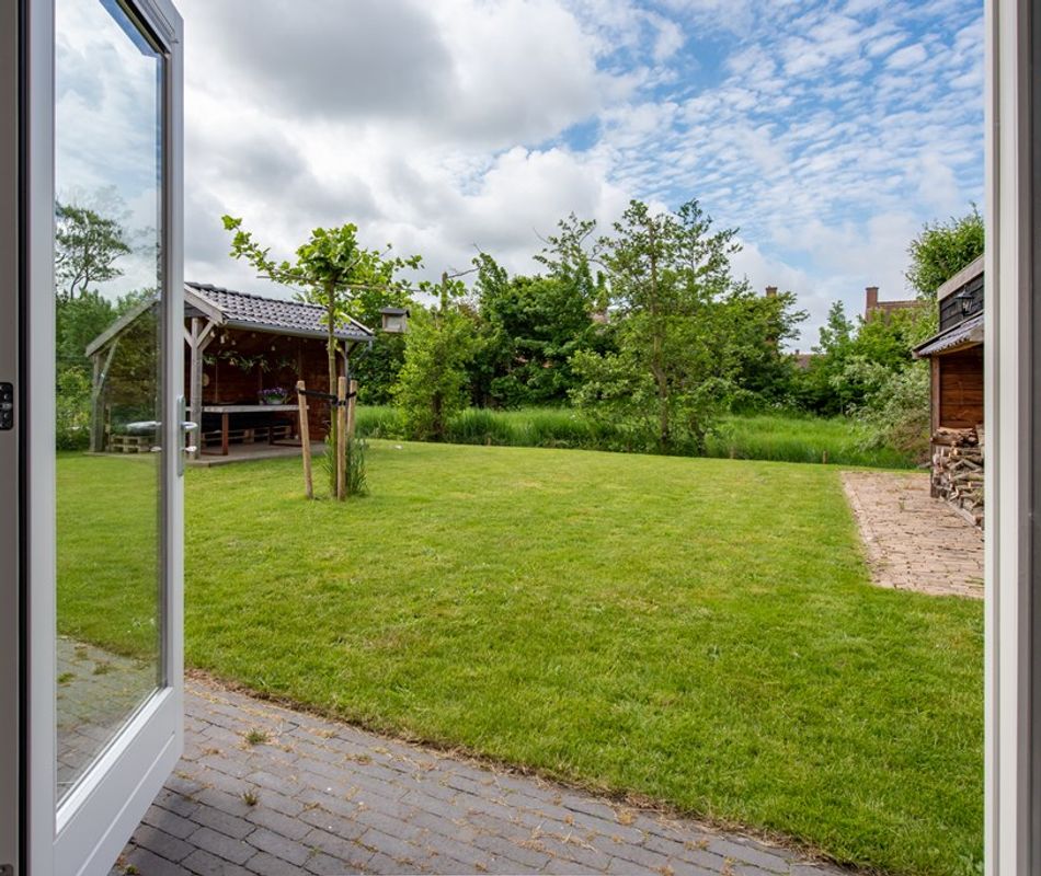 Welgelegen 8, Burgerbrug