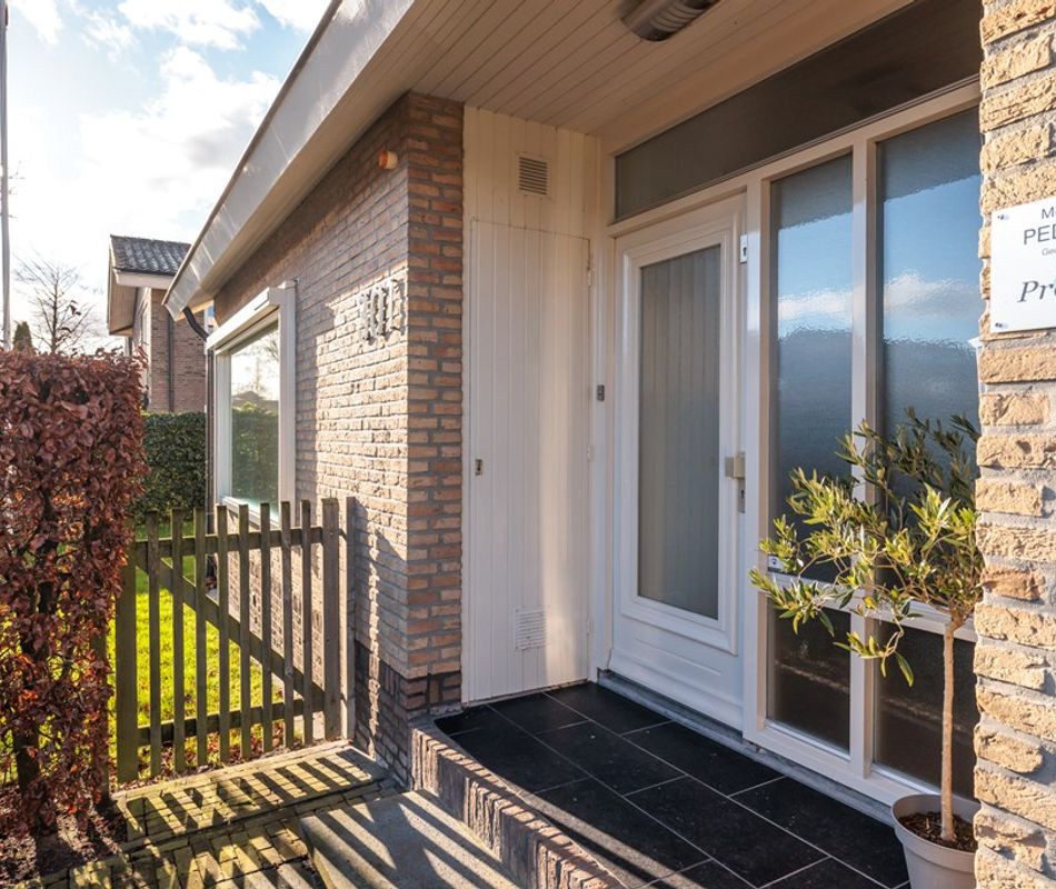 Langeweide 301, Zuid-Scharwoude