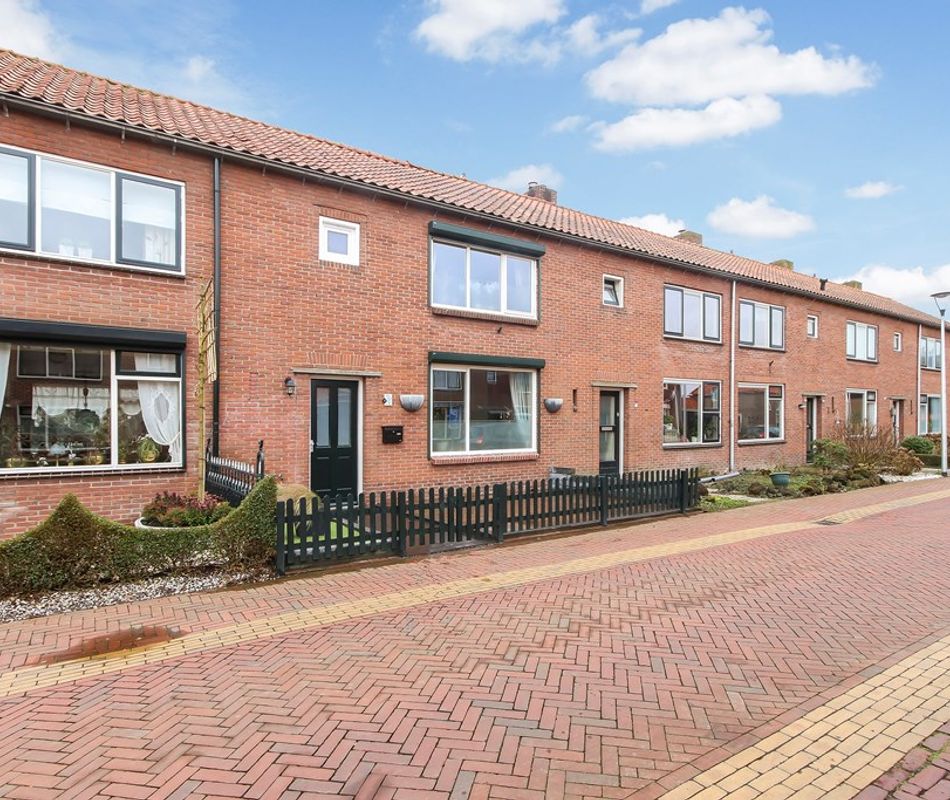 Vlietstraat 24, Hoogblokland