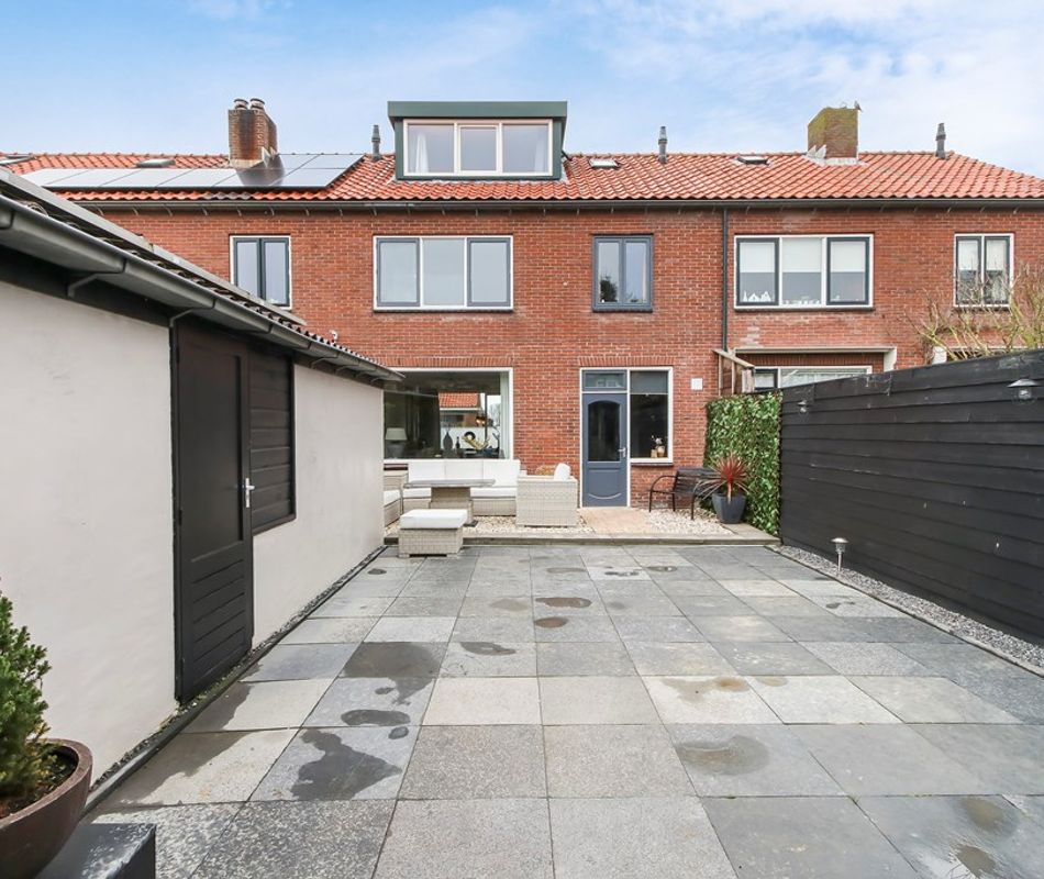 Vlietstraat 24, Hoogblokland